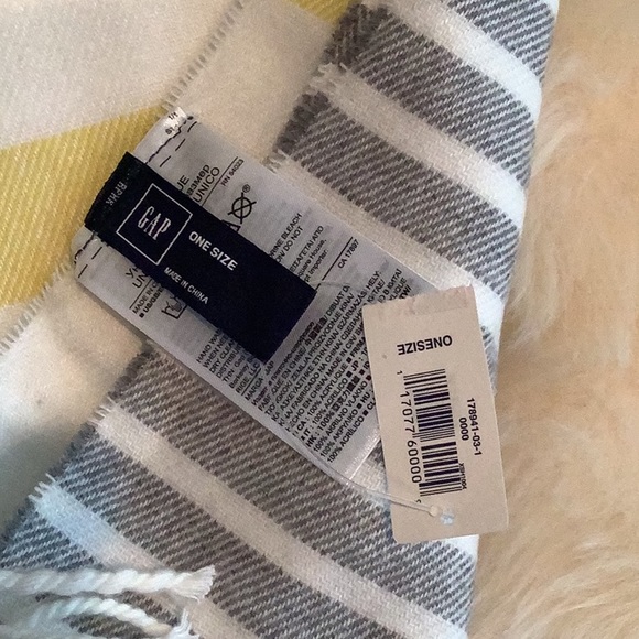 Gap soft & cozy large scarf - Picture 2 of 6